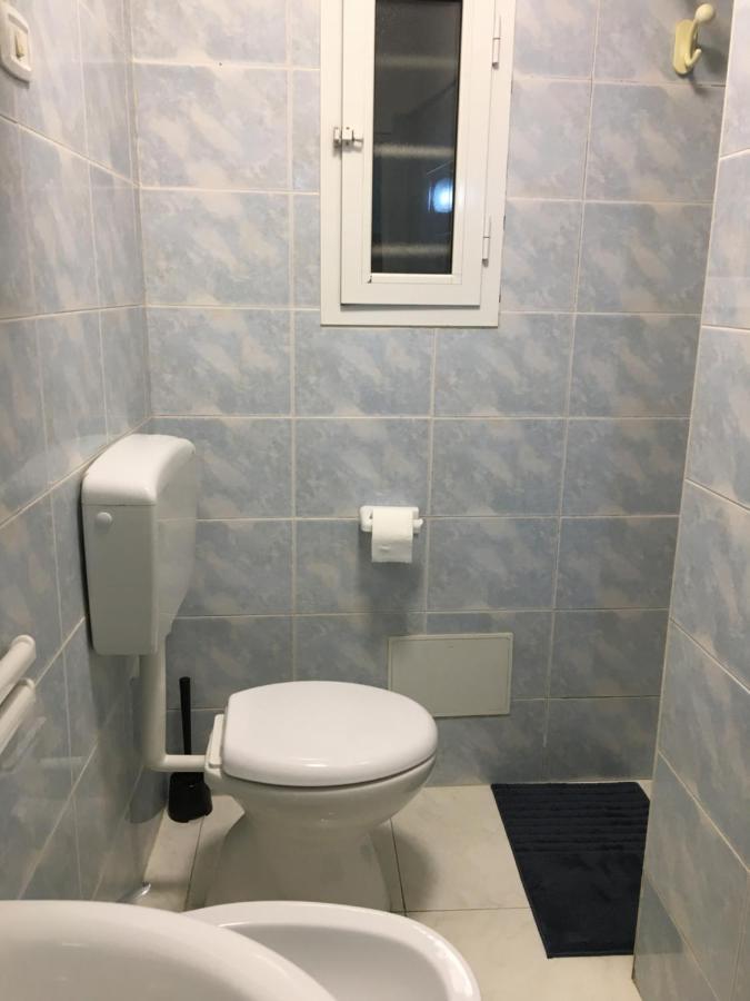 Apartamento Visconti House Bari Exterior foto