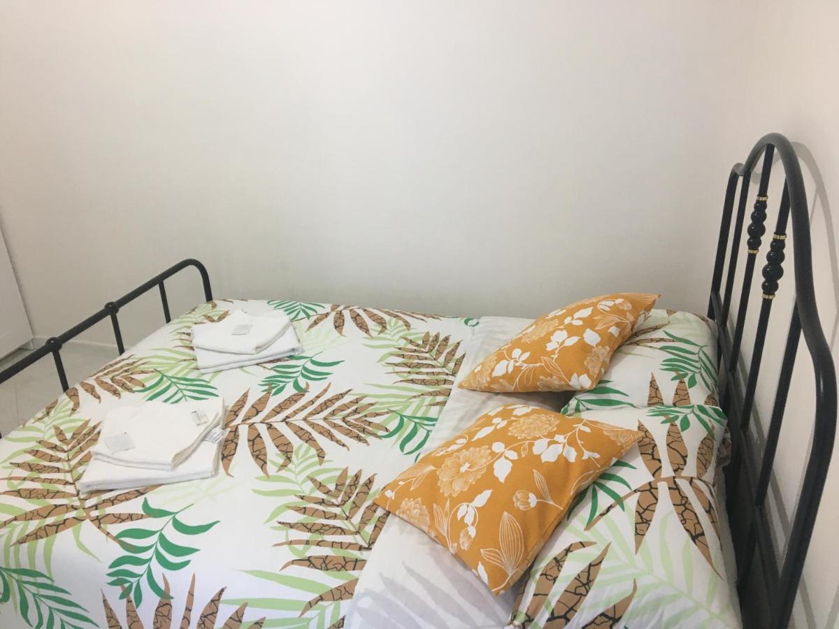 Apartamento Visconti House Bari Exterior foto